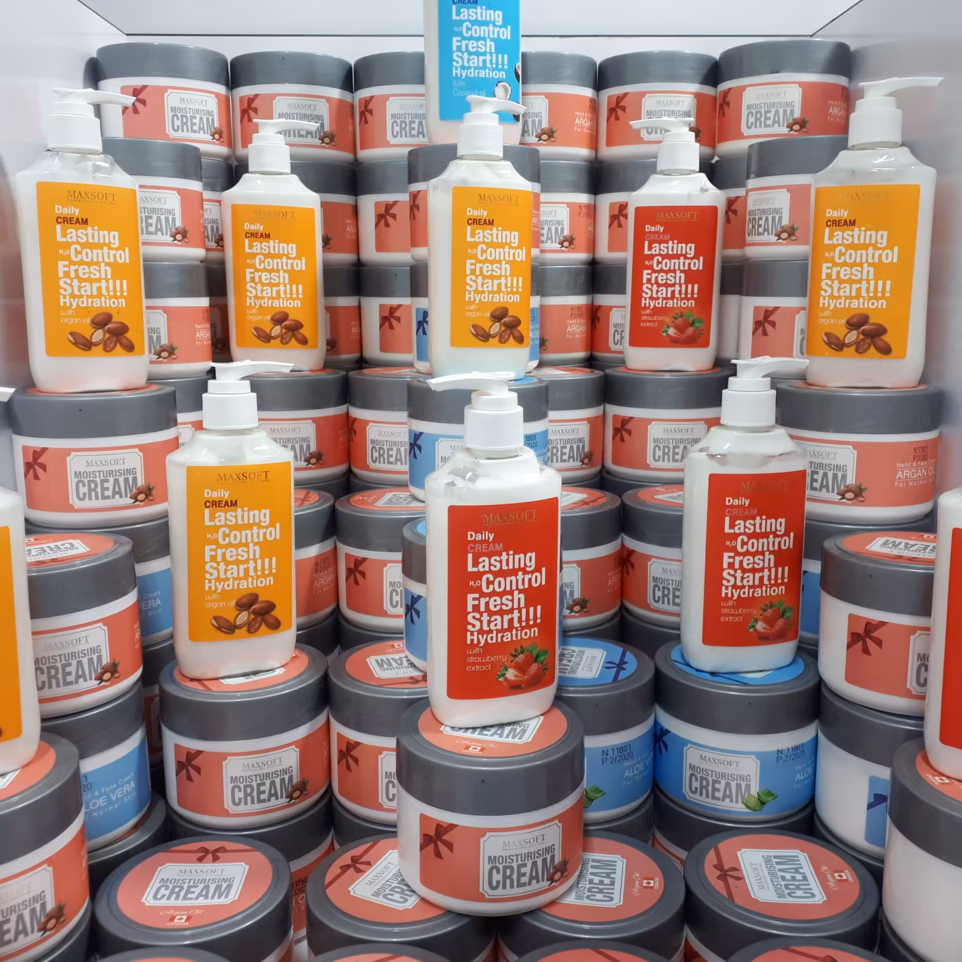 کرم آبرسان پمپی  مکس سافت  250 میل پمپی  9000تومان 