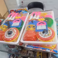 سرویس آشپزخانه گل به همراه جارو خاک انداز 