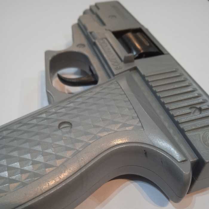 تفنگ ترقه ای کماندو نقره ای رنگ ( 14 سانتیمتری )