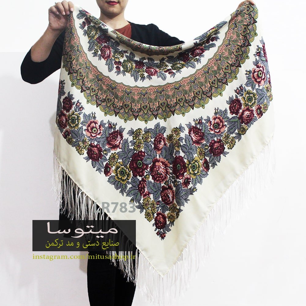 روسری طرح هلالی
