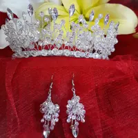 تاج کریستالی همراه گوشواره ست