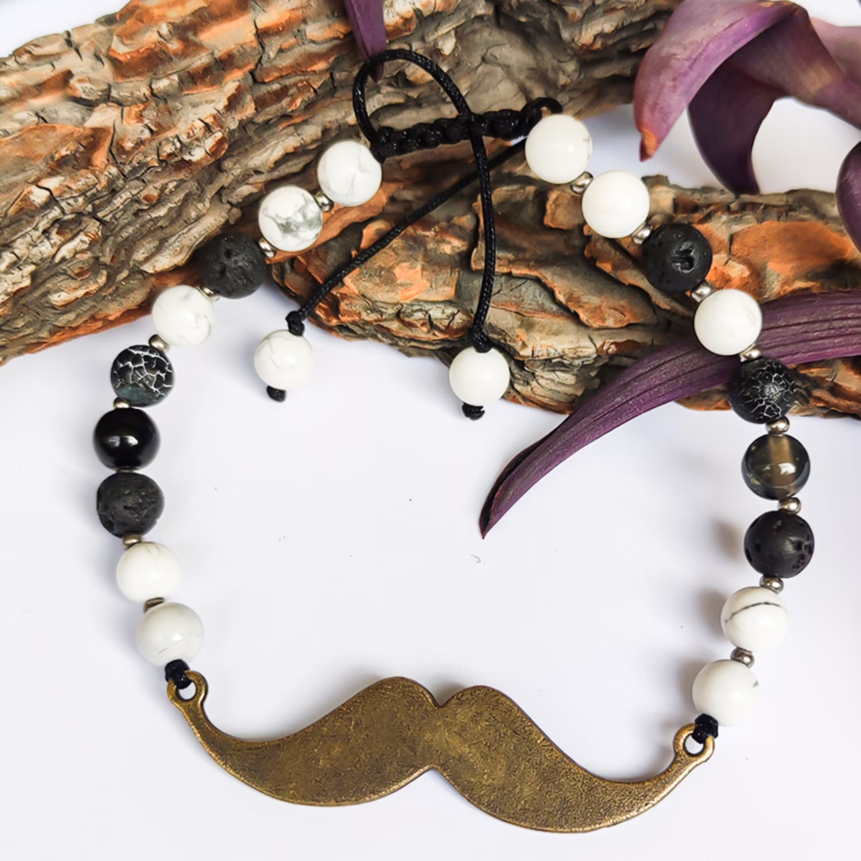 دستبند مدل سیبیل