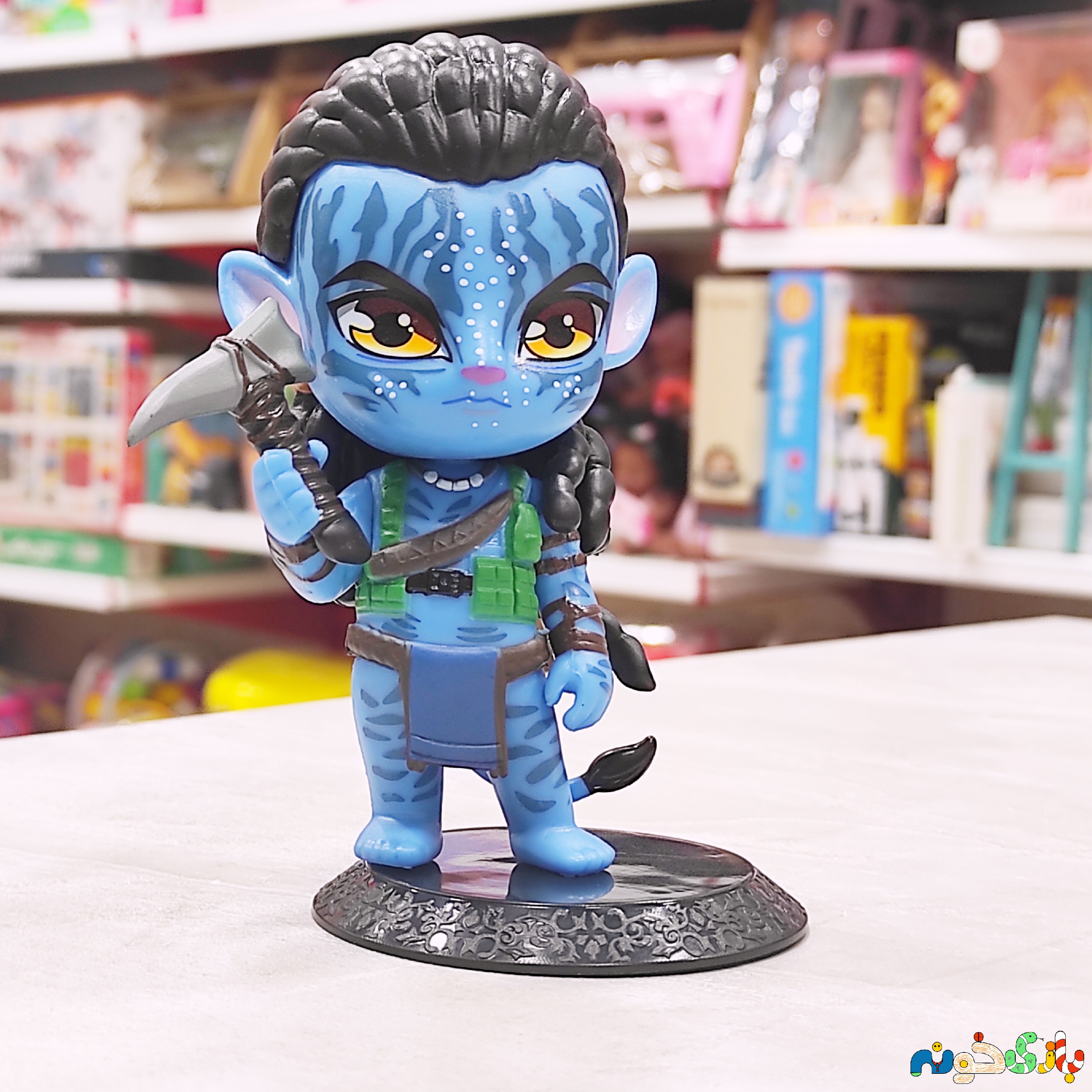 اسباب بازی آواتار تکی طرح پسر با سلاح کوچک  پایه دار وارداتی ارتفاع 11 سانت 