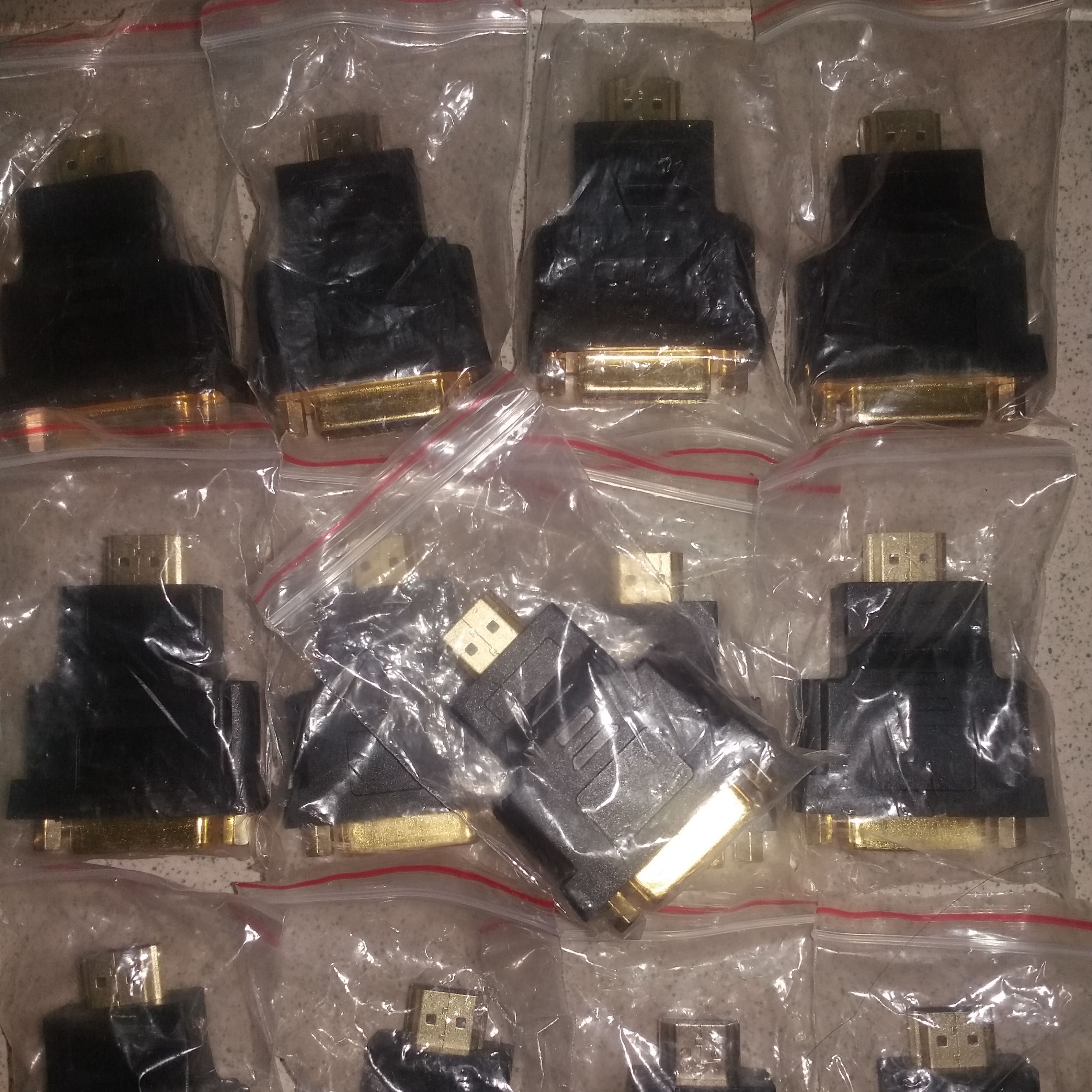تبدیل DVI مادگی به HDMI نری