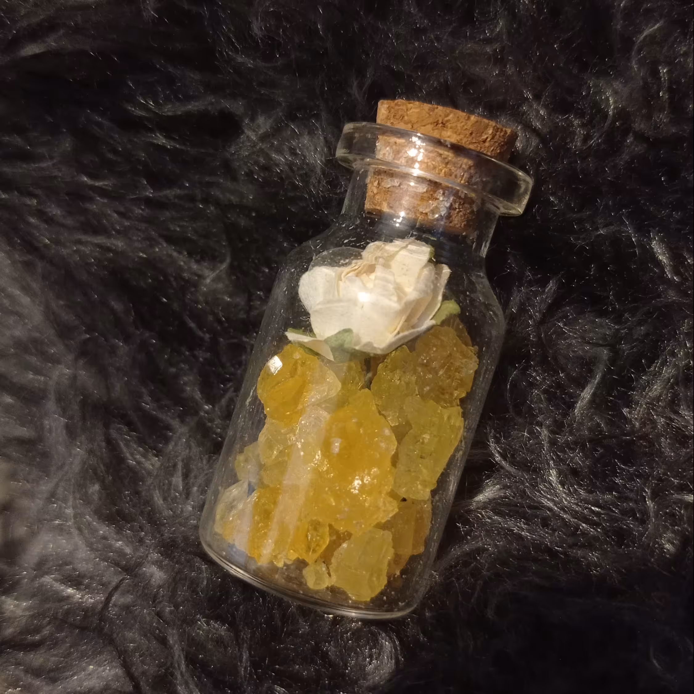 بسته گیفت 10عددی  شیشه ای نبات  وگل محمدی 