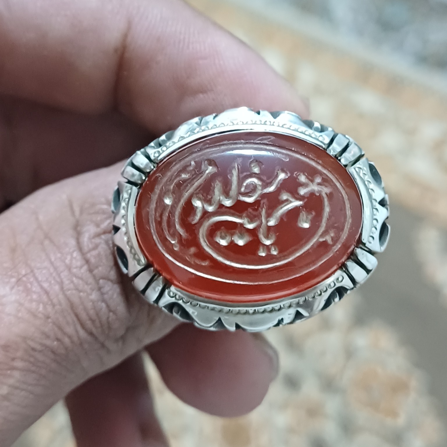 انگشتر نقره