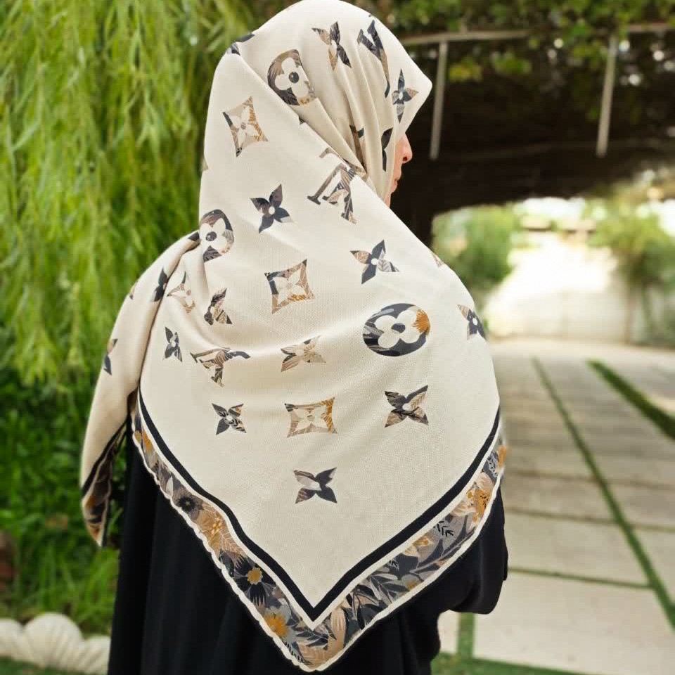 روسری پاییزی جناغی