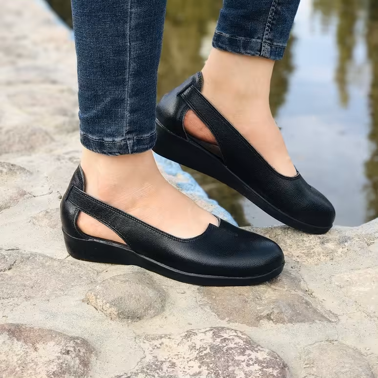 کفش طبی چرم طبیعی مدل نارگون رنگ مشکی