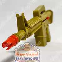 مسلسل با کلاه نظامی