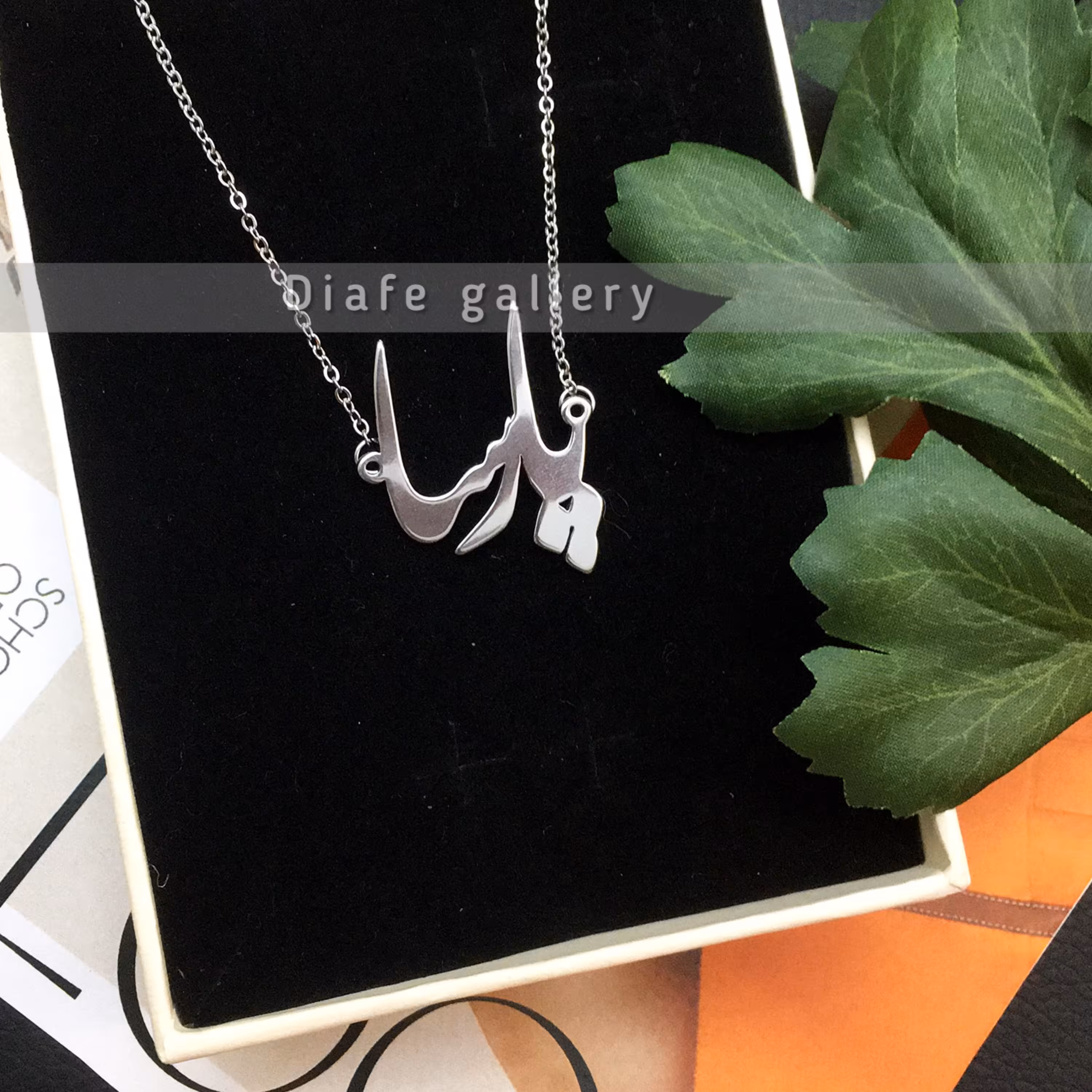 گردنبند اسم فارسی پارسا با پلاک اسم و زنجیر جنس استیل رنگ ثابت