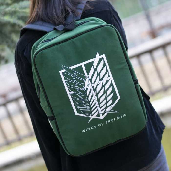 کوله پشتی  اتک آن تایتان جنس  مخمل کوبیده BK0018