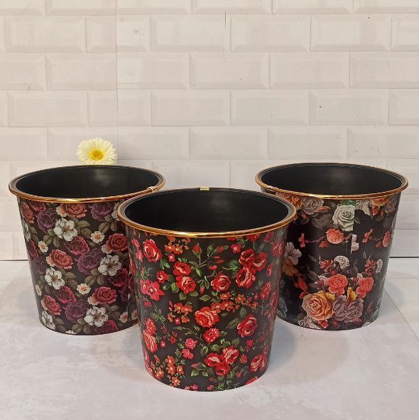 سطل کاغذ لب طلایی گلدار سایز متوسط در 3طرح زیبا تهیه شده از موادنو باکیفیت مقاوم