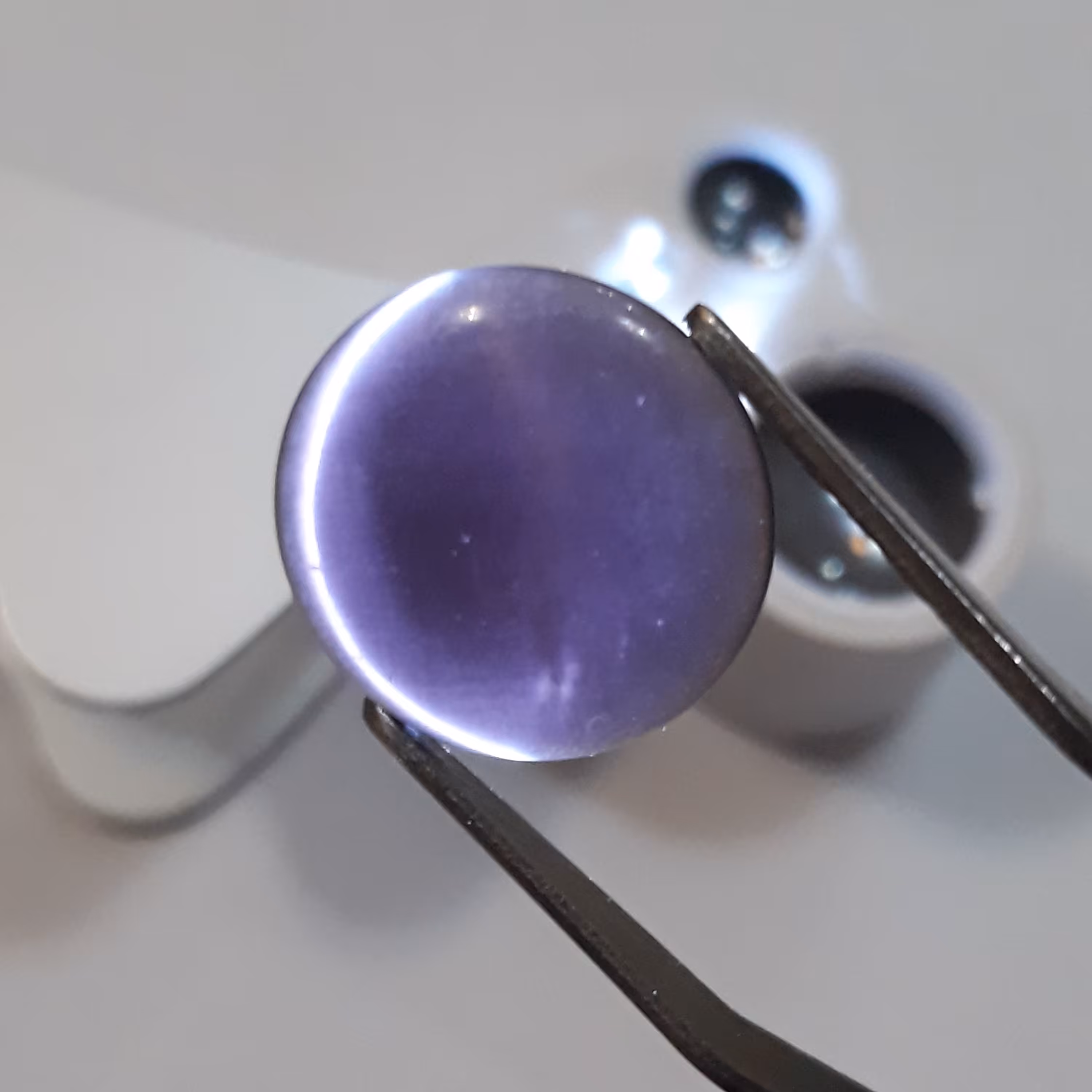 سنگ گرد  - چشم گربه بنفش 