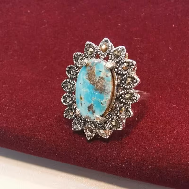 235-انگشتر نقره عیار 925 زنانه با سنگ فیروزه نیشابوری اصلی و طبیعی کد 2