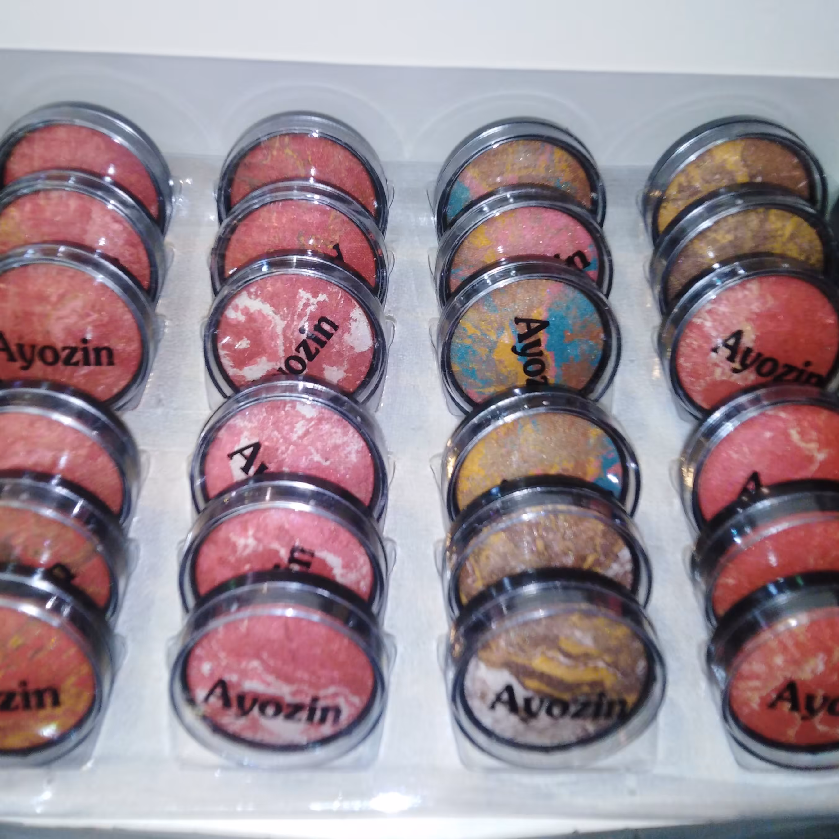 رژگونه ترکیبی شاین تراکوتا ،روژگونه رنگ طلایی هلویی ترکیبی، روژ گونه خوشرنگ با کیفیت، رژ گونه برجسته کننده، ارسال رندوم 