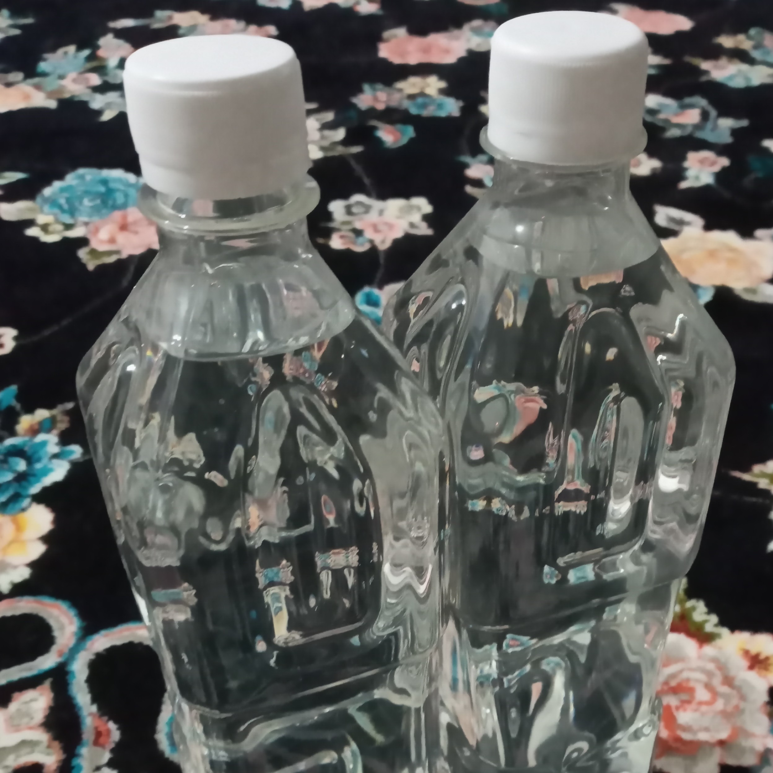 عرق بید مشک خانگی