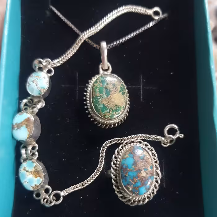 نیم ست نقره 95 فیروزه اصل نیشابور انگشتر دستبند گردنبند