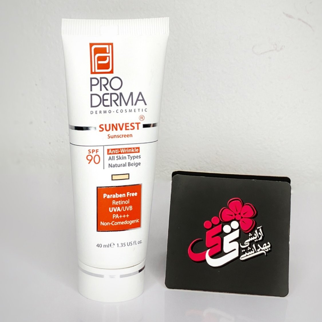 کرم ضد آفتاب و ضدچروک با spf90 رنگ بژ طبیعی proderma