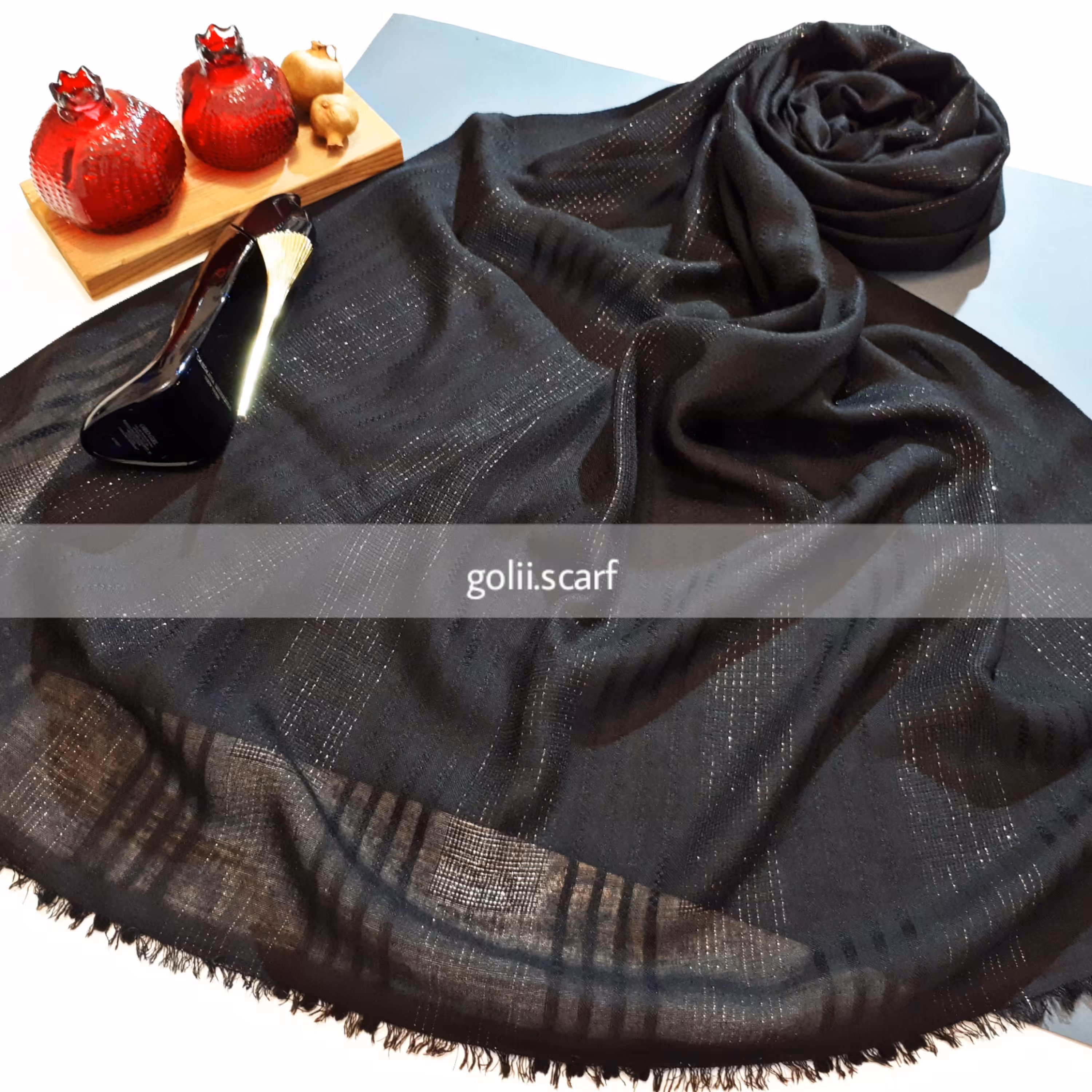 شال نخ  لمه طلائی ارسال رایگان ایستایی عالی عرض 80 سانت و طول دومتر مناسب برای بهارو تابستان