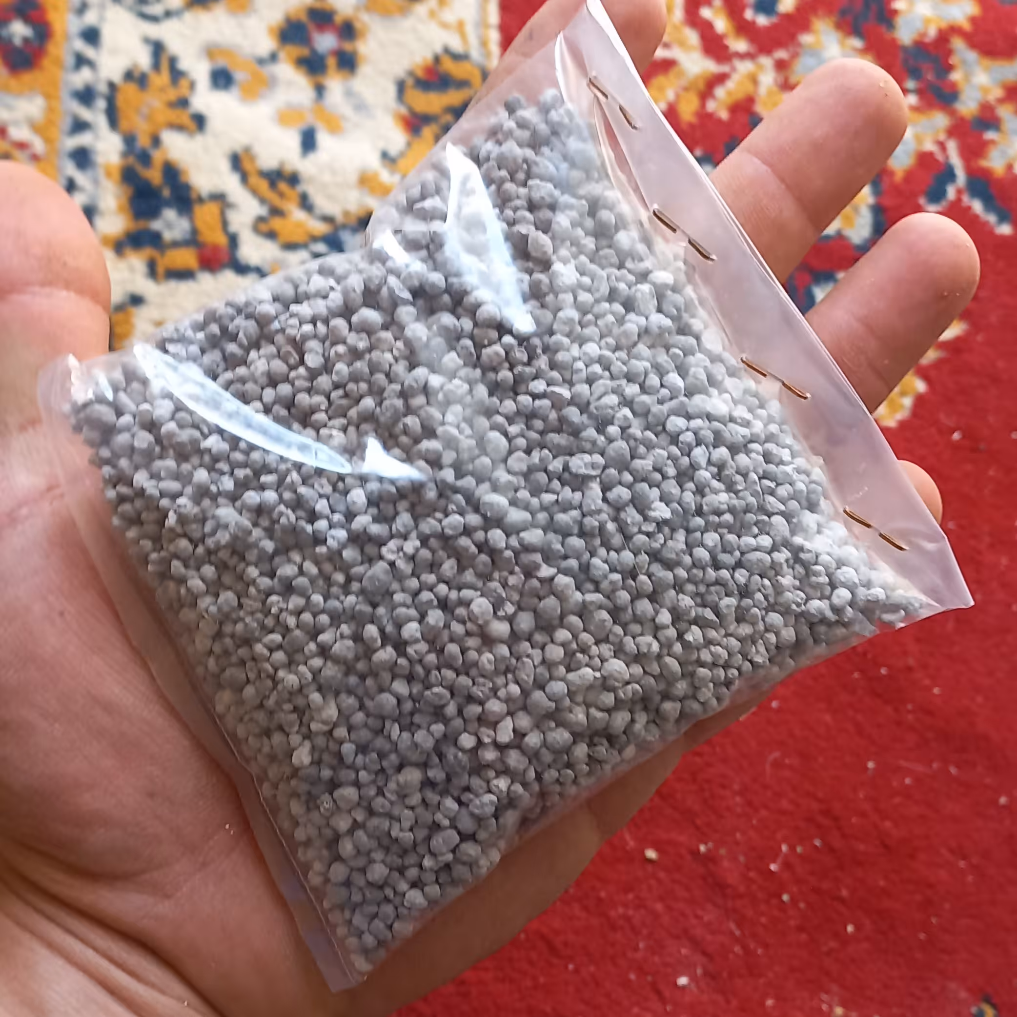کود سیاه سوپر فسفات تریپل(100گرمی)