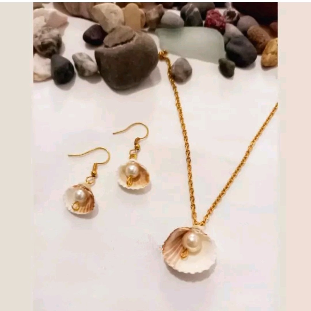 ست گردنبند و گوشواره صدف و مروارید استیل