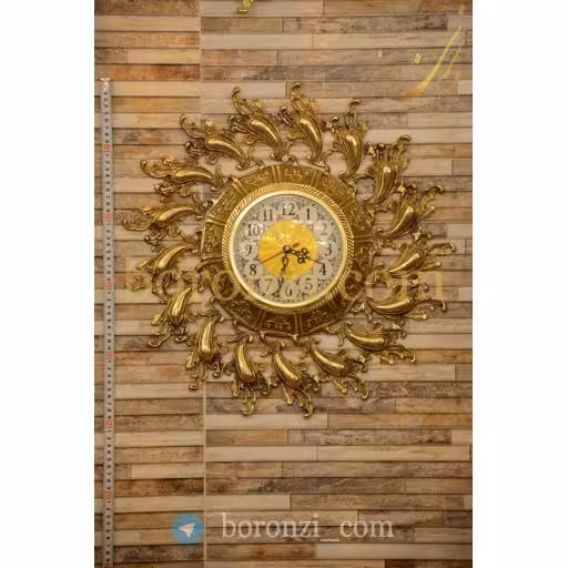 ساعت دیواری برنزی خورشیدی کوچک