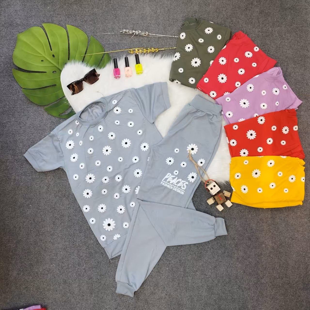 
ست تیشرت شلوار بابونه