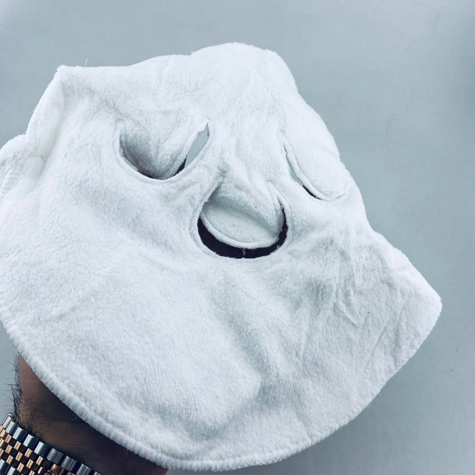 کمپرس صورت حوله ای