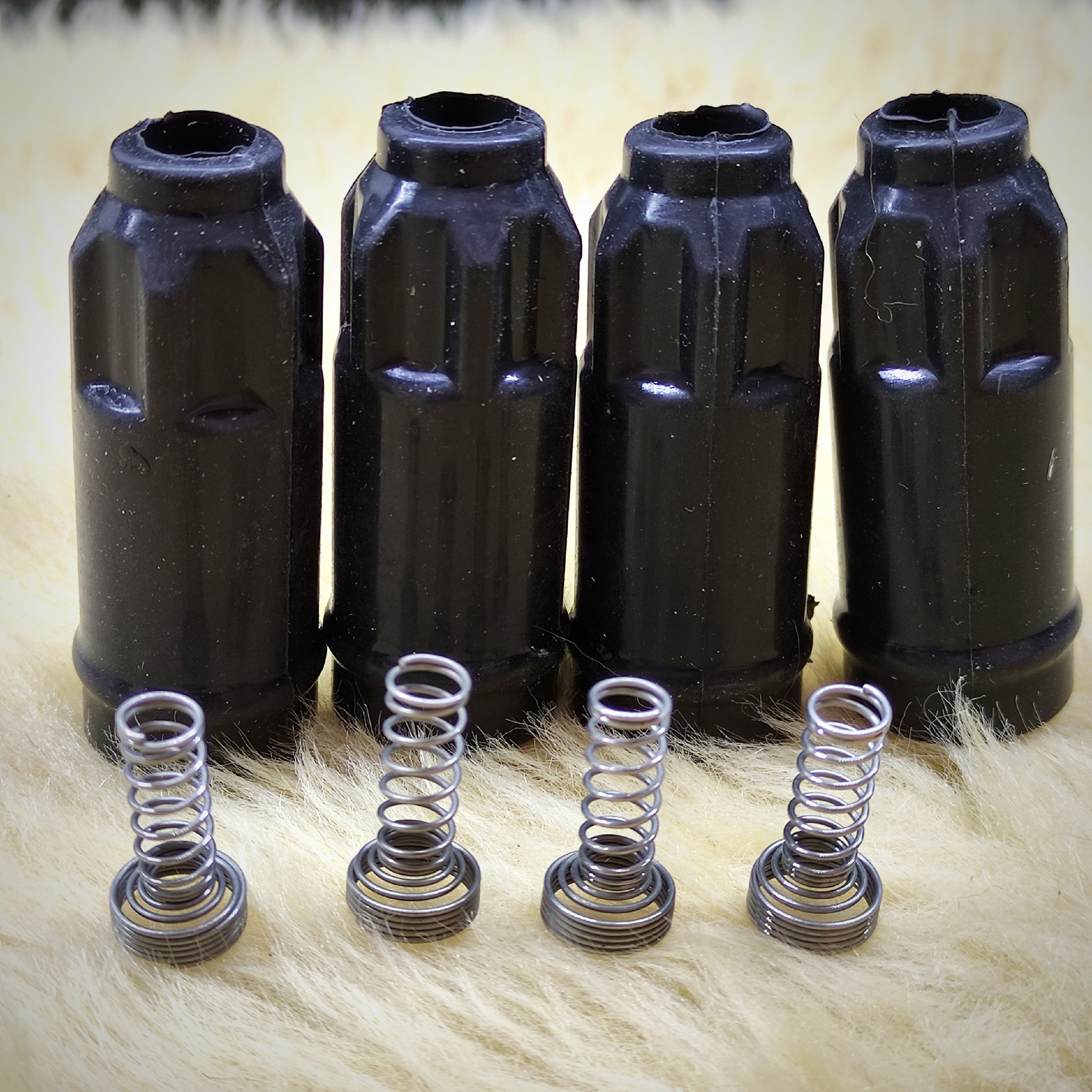 وایر شمع سیلیکونی L90 /مگان مدل Beru