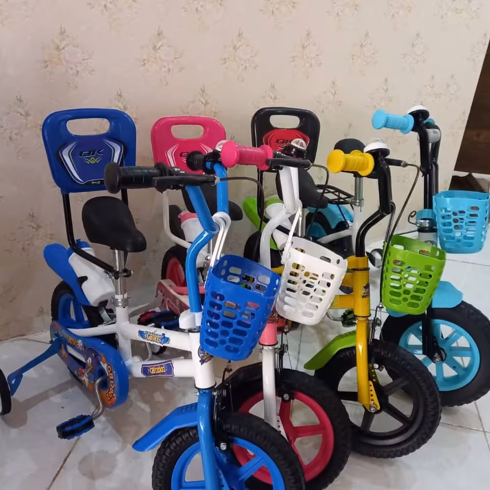 دوچرخه کودک سایز12 با پشتی ایمنی کودک