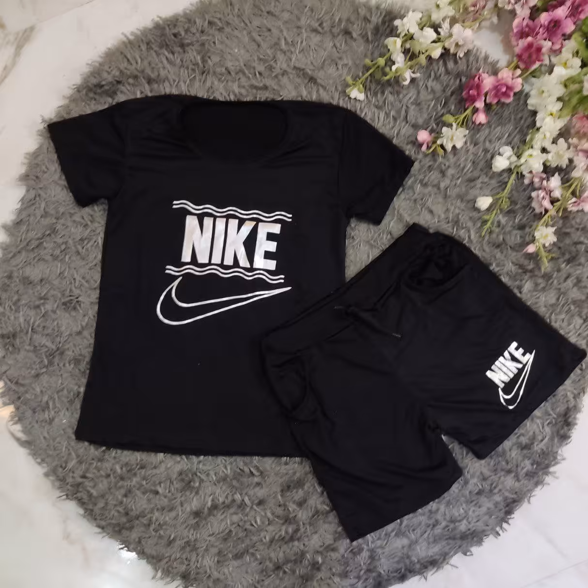 تیشرت و شورتک نایک