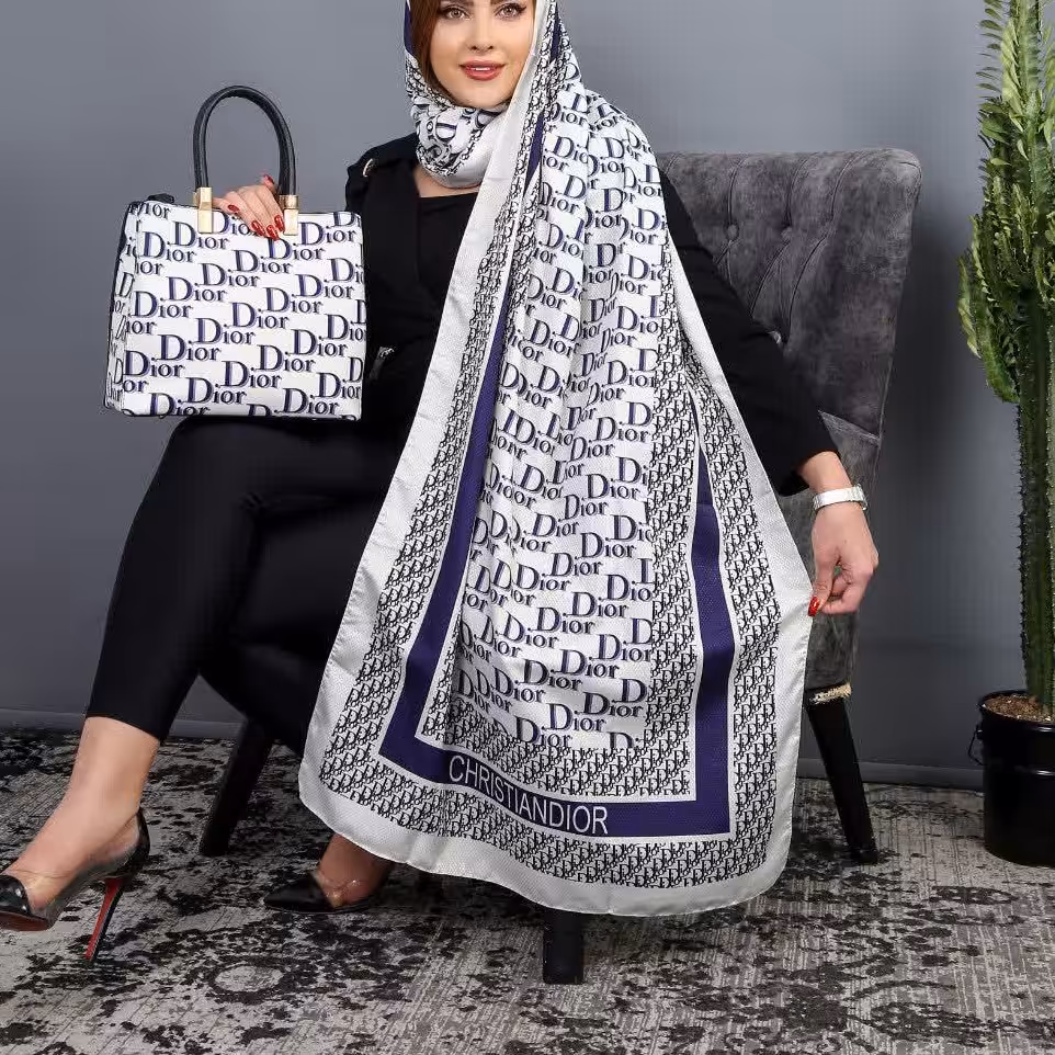 ست کیف و شال dior