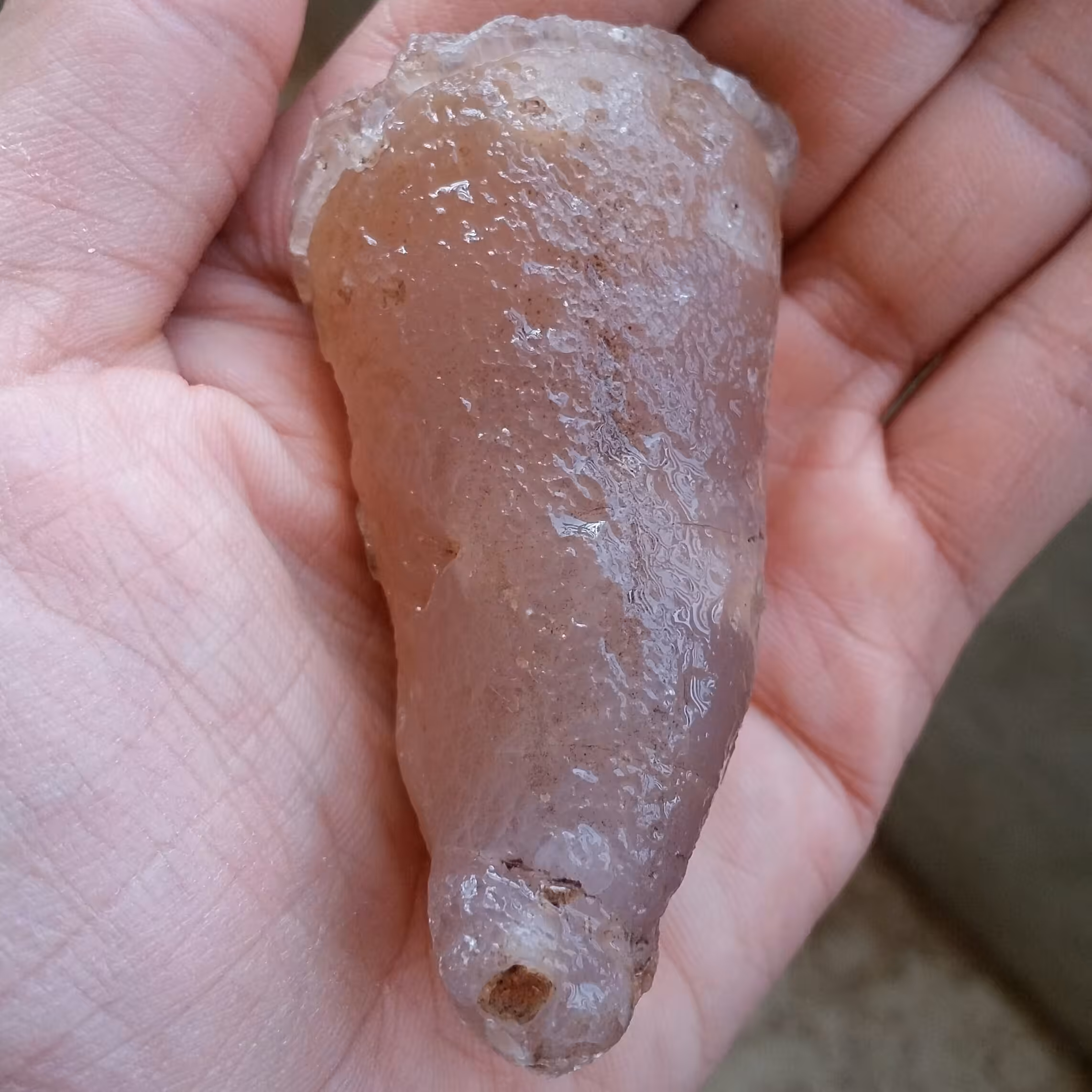 سنگ راف عقیق رنگی دیدنیییی خاص
صد در صد طبیعی
شاهکار خلقت با قابلیت ساخت چند نگین دیدنی زیباا
