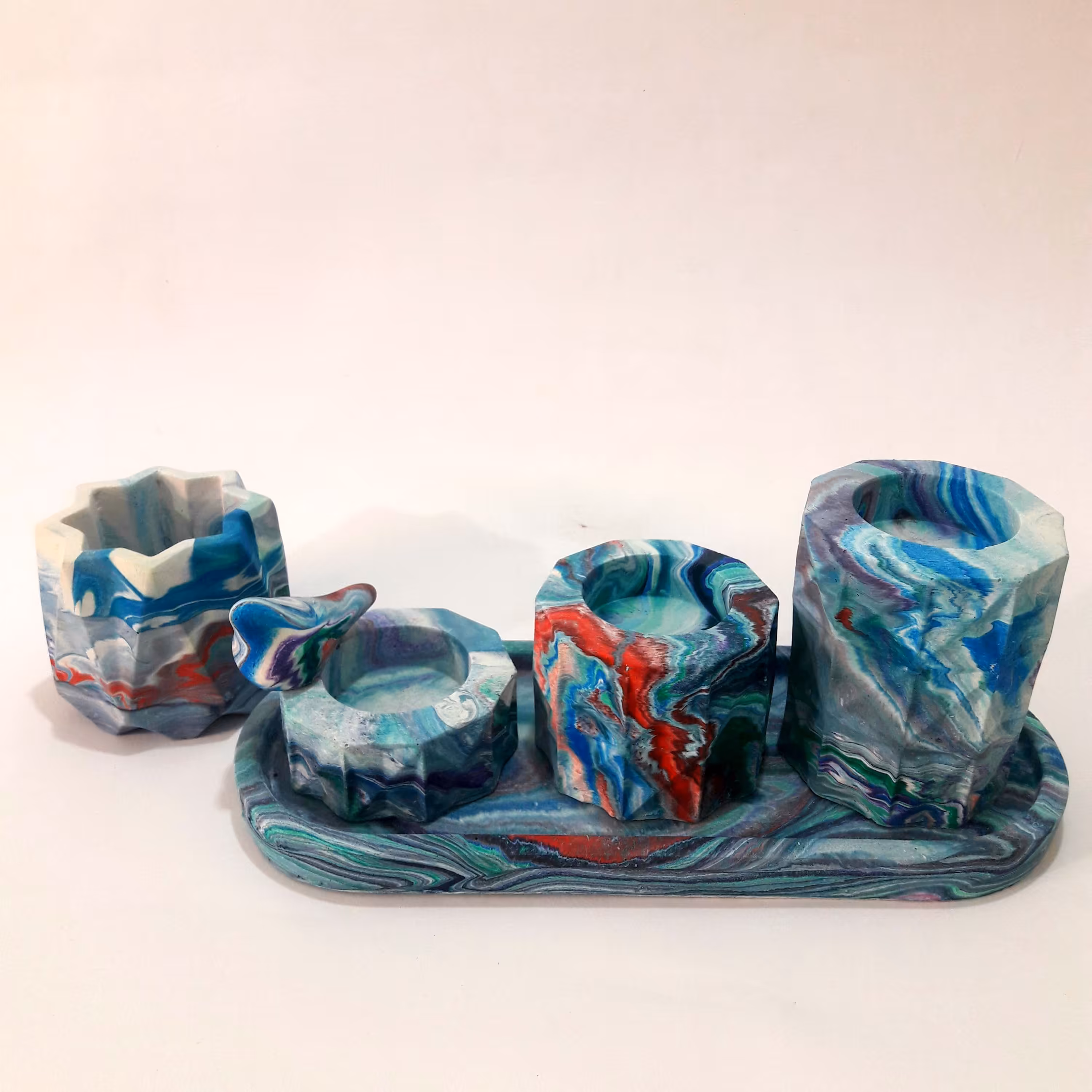 جاشمعی 5 تکه همراه جاکبریتی یا جاقلمی مدل چند رنگ