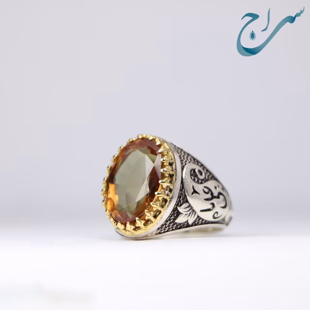 انگشتر متفاوت جواهری با نگین الکساندریت