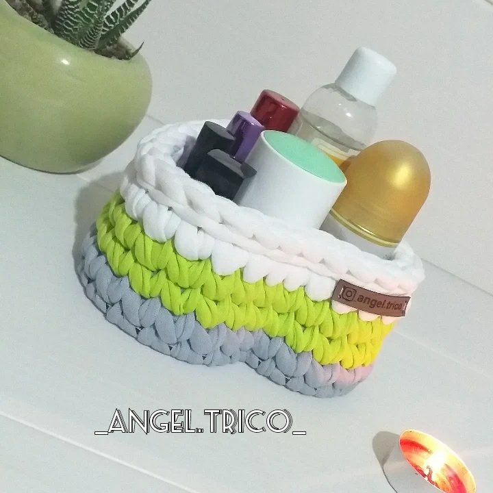 سبد تریکو ویژه هدیه