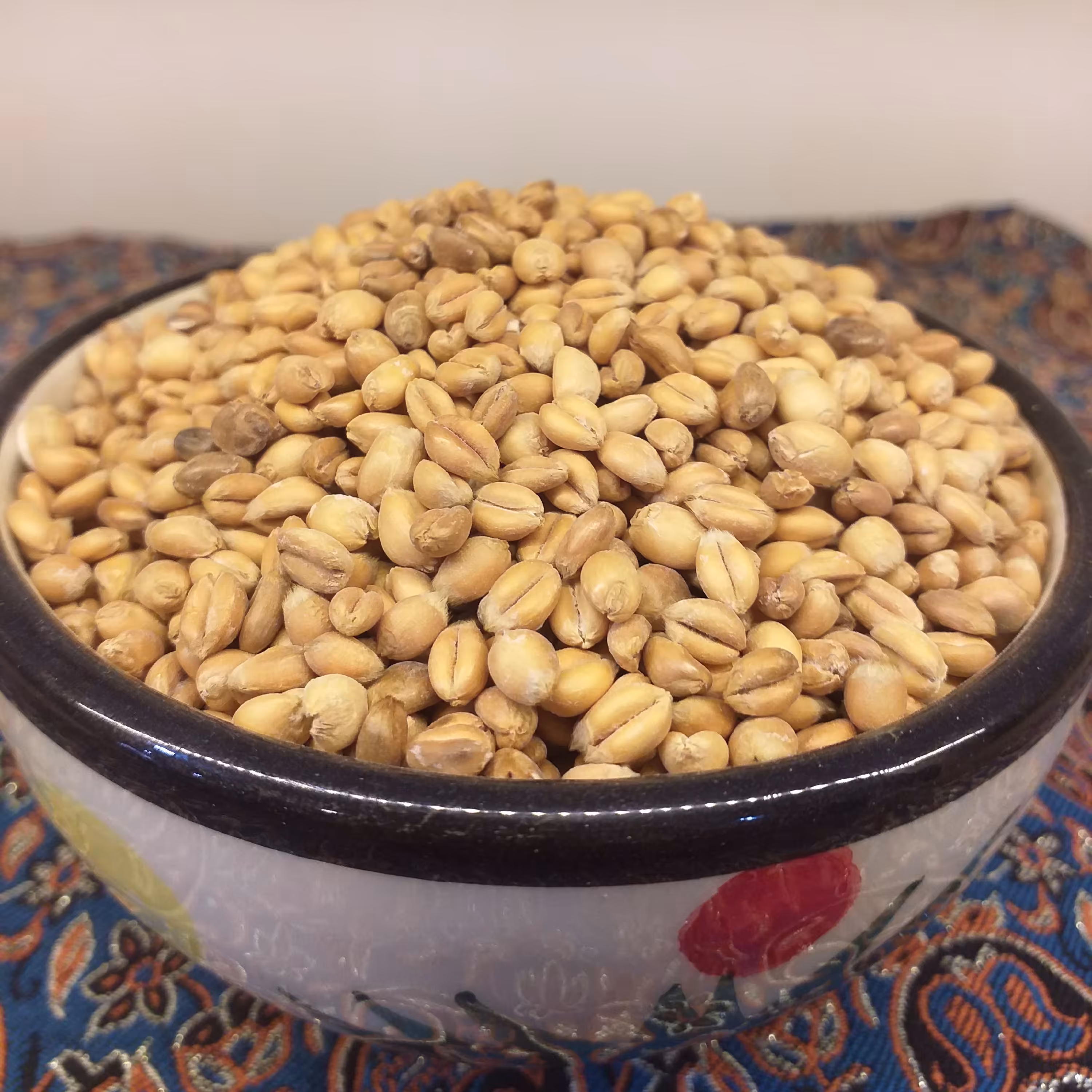 گندم شیرین سالم  500 گرمی(گندم سبوس دار) خانه احسان کاشمر