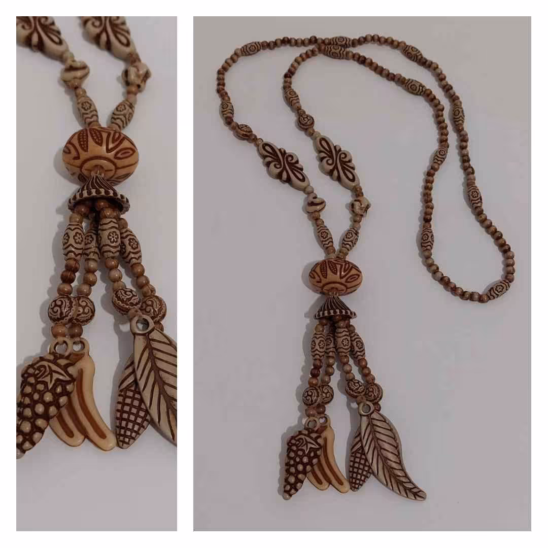گردنبند آویز گردن رولباسی رومانتویی مدل سرخپوستی سنتی نوستالژیک و کمیاب طرح چوب