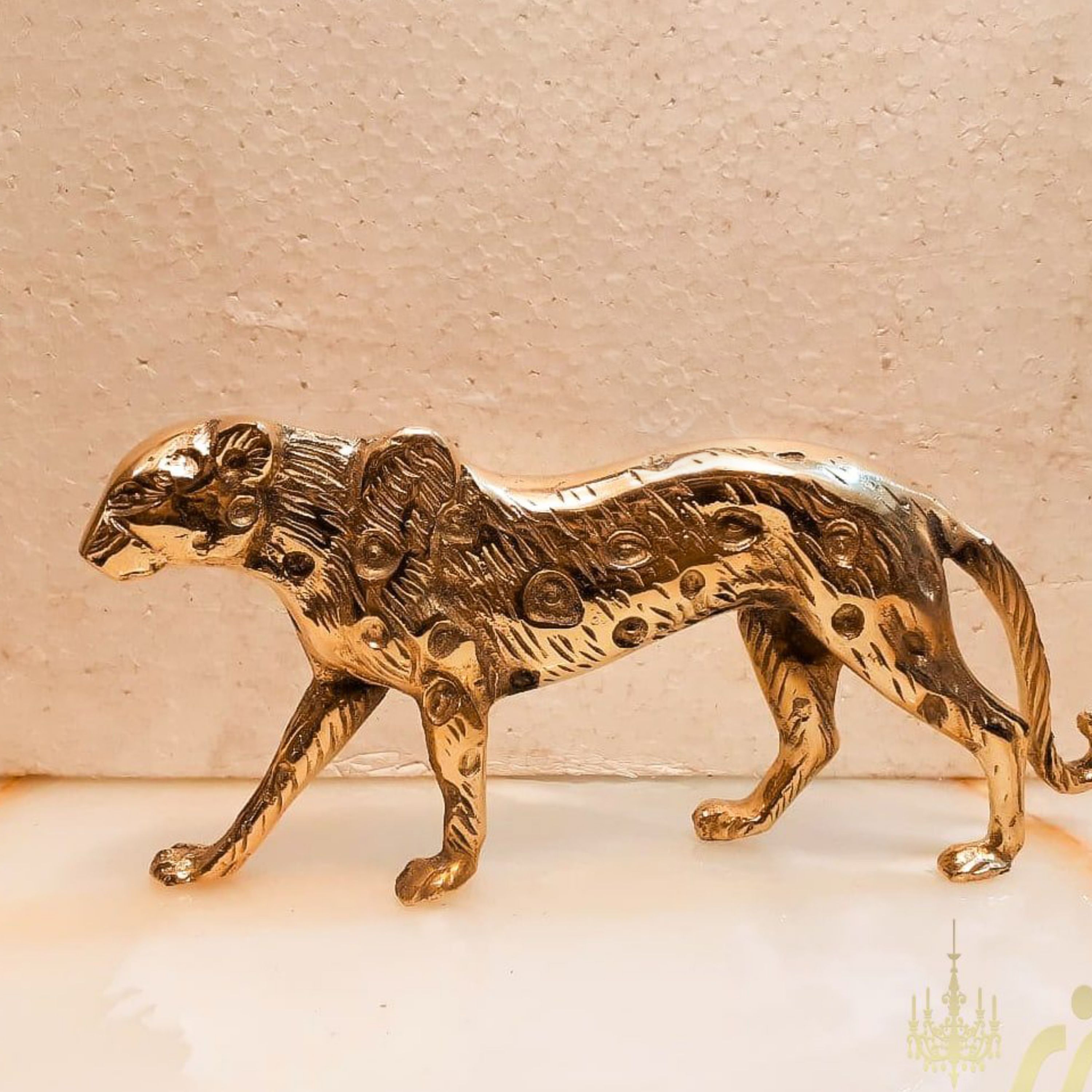 یوزپلنگ برنز