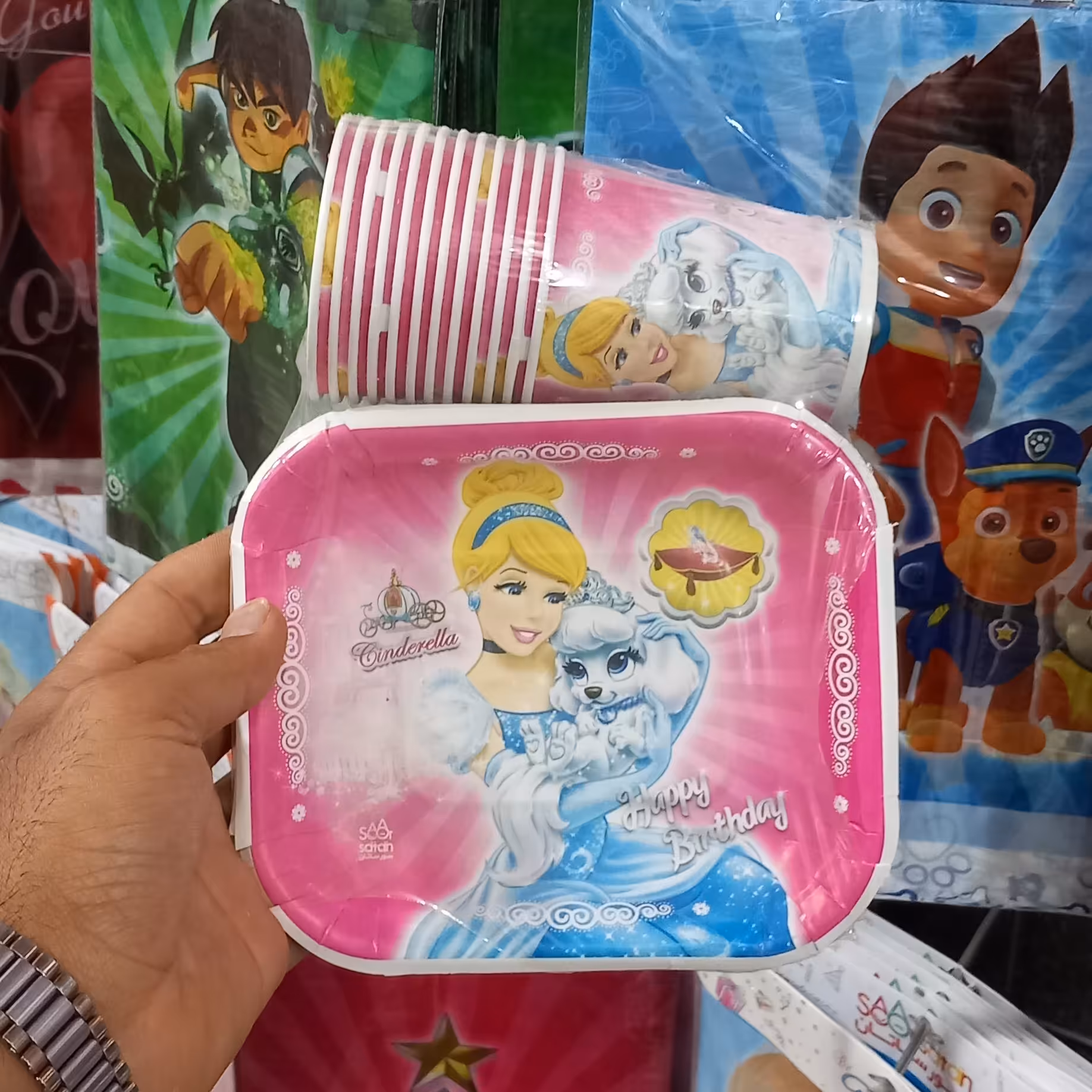 بشقاب و لیوان تم سیندرلا 12عددی