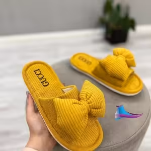 دمپایی روفرشی