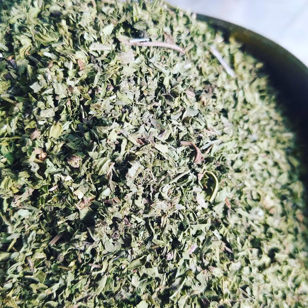 نعنا خشک درجه یک اعلا امسالی  300گرمی ارسال رایگان به سراسر ایران با پست سریع