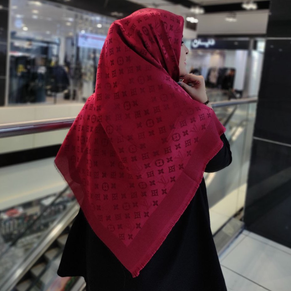 روسری نخ و ابریشم ژاکارد اعلا دو رو لمه دار