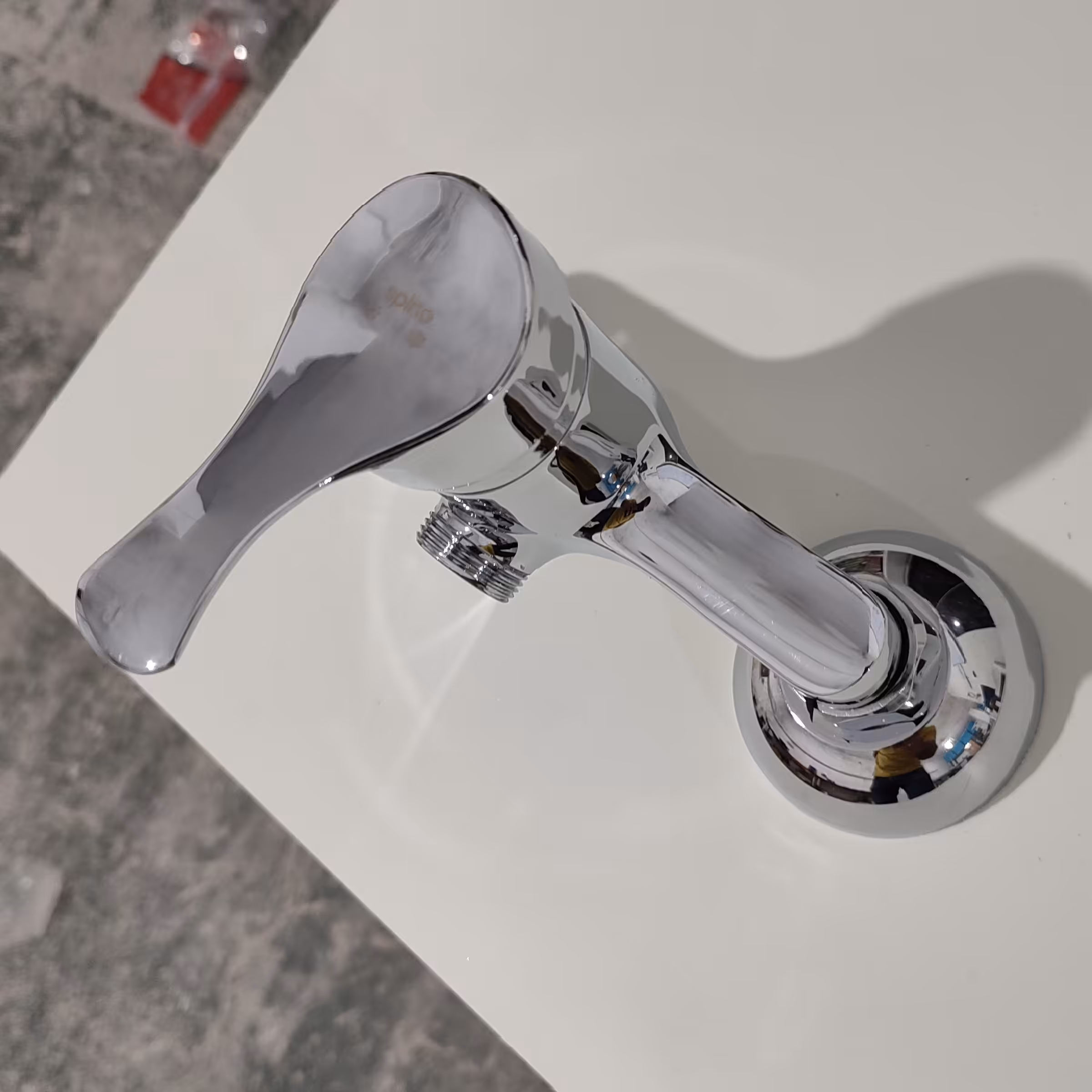 شیر اهرمی توالت رنگ کروم نقره ای