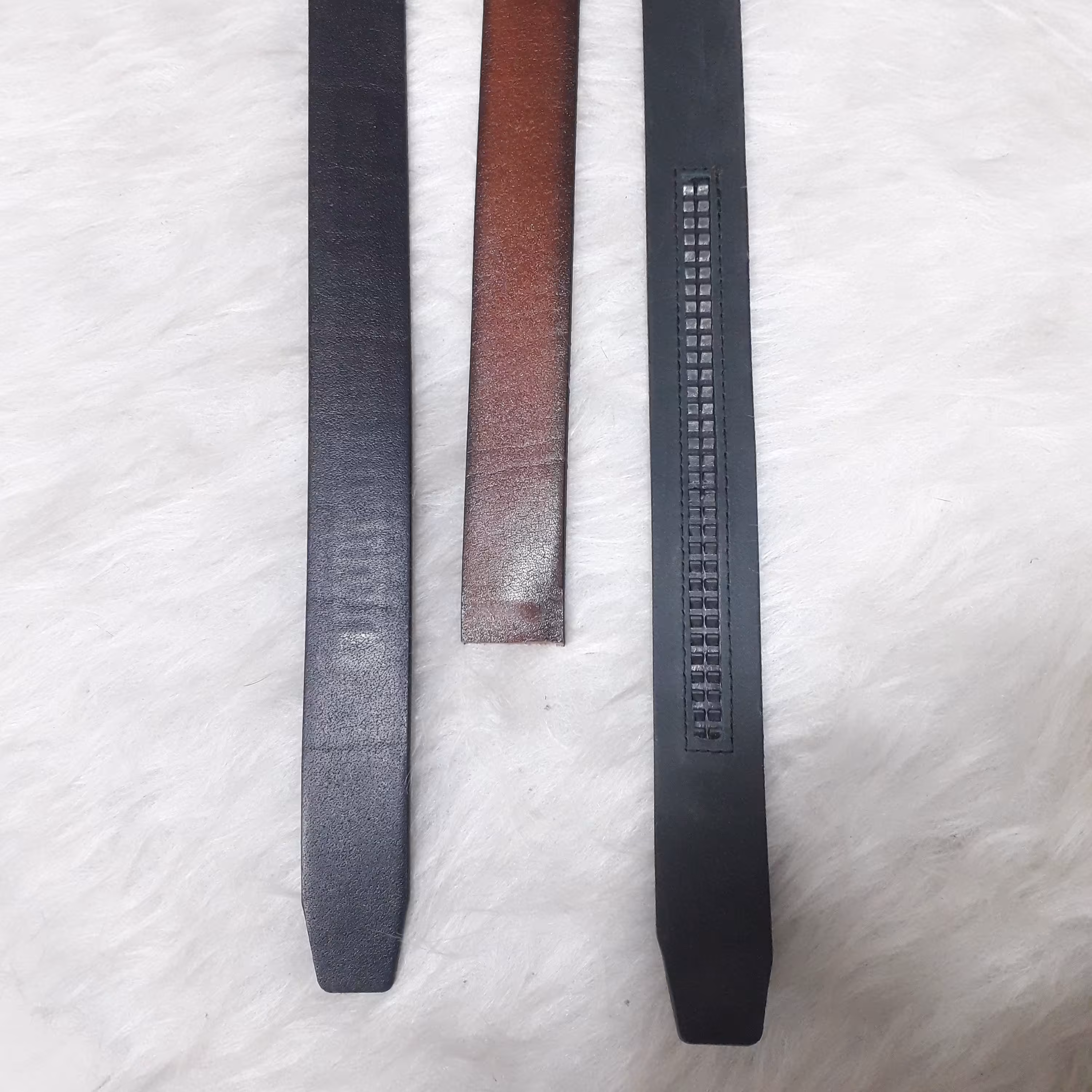 کمربند ریلی  چرم طبیعی خام بدون  سگک  کمربند بدون سگک  رنگ مشکی عسلی قهوائی