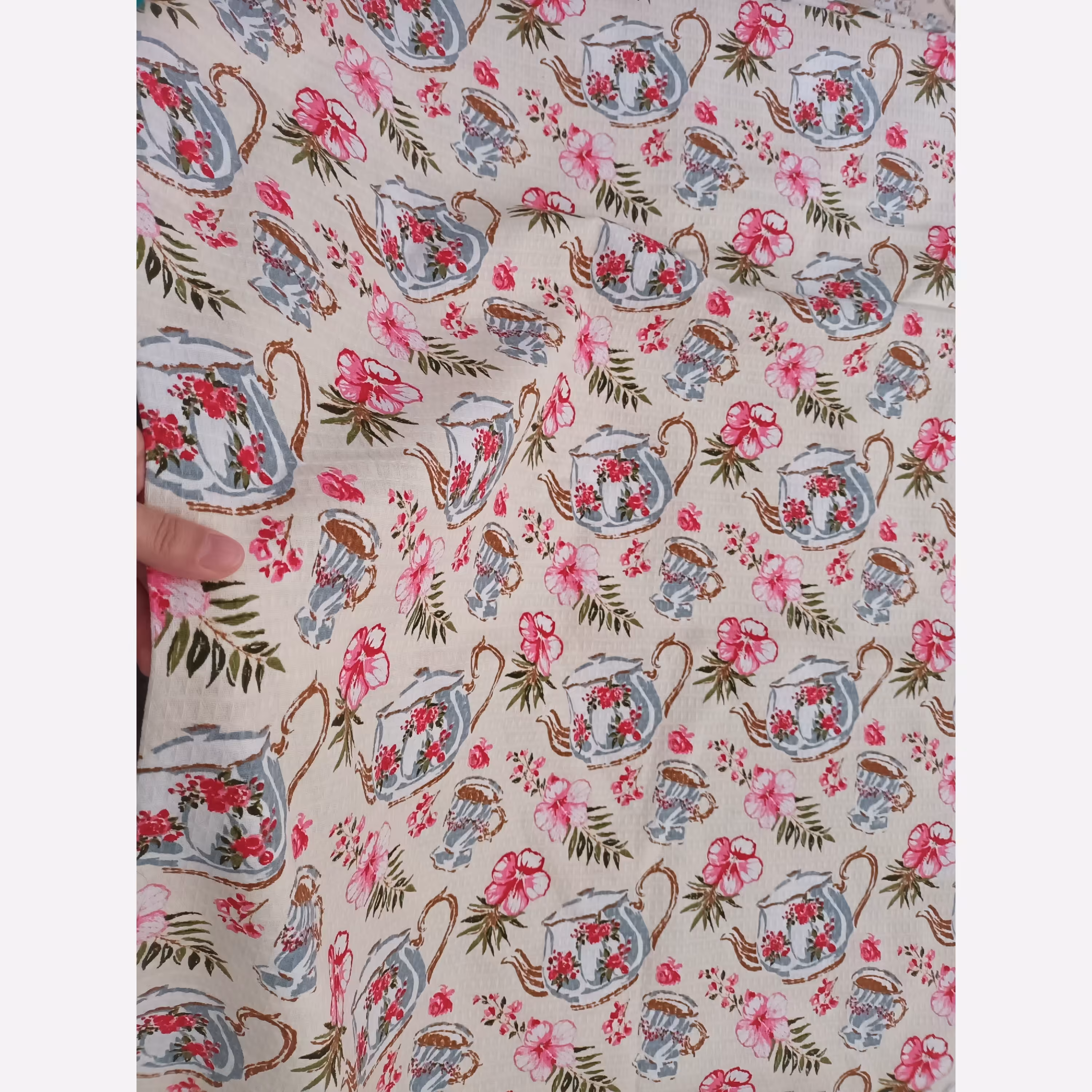 زیر سفره ای پارچه ای  یک متر در یک و نیم متر