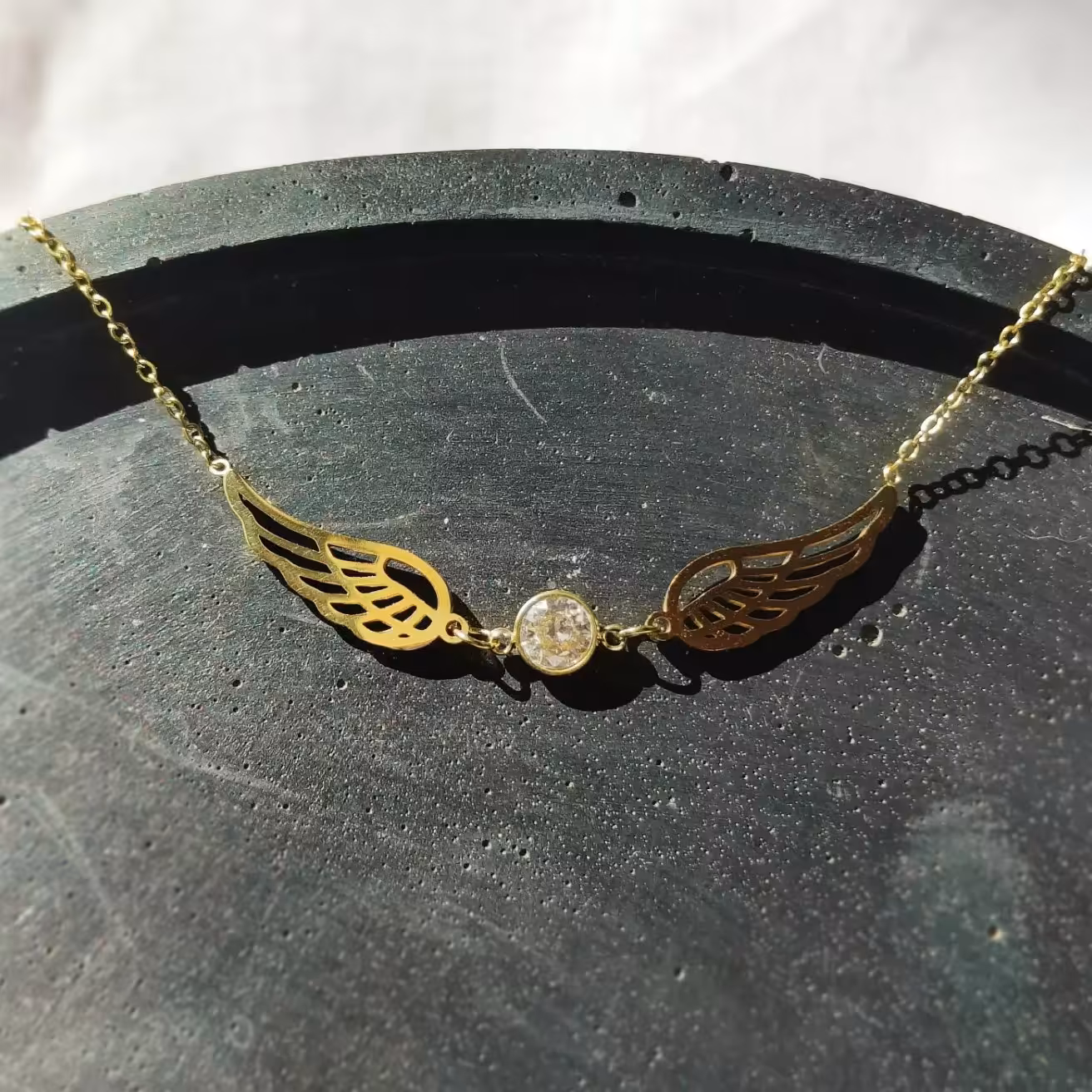 گردنبند زنانه ژوپینگ طرح نگین و بال فرشته