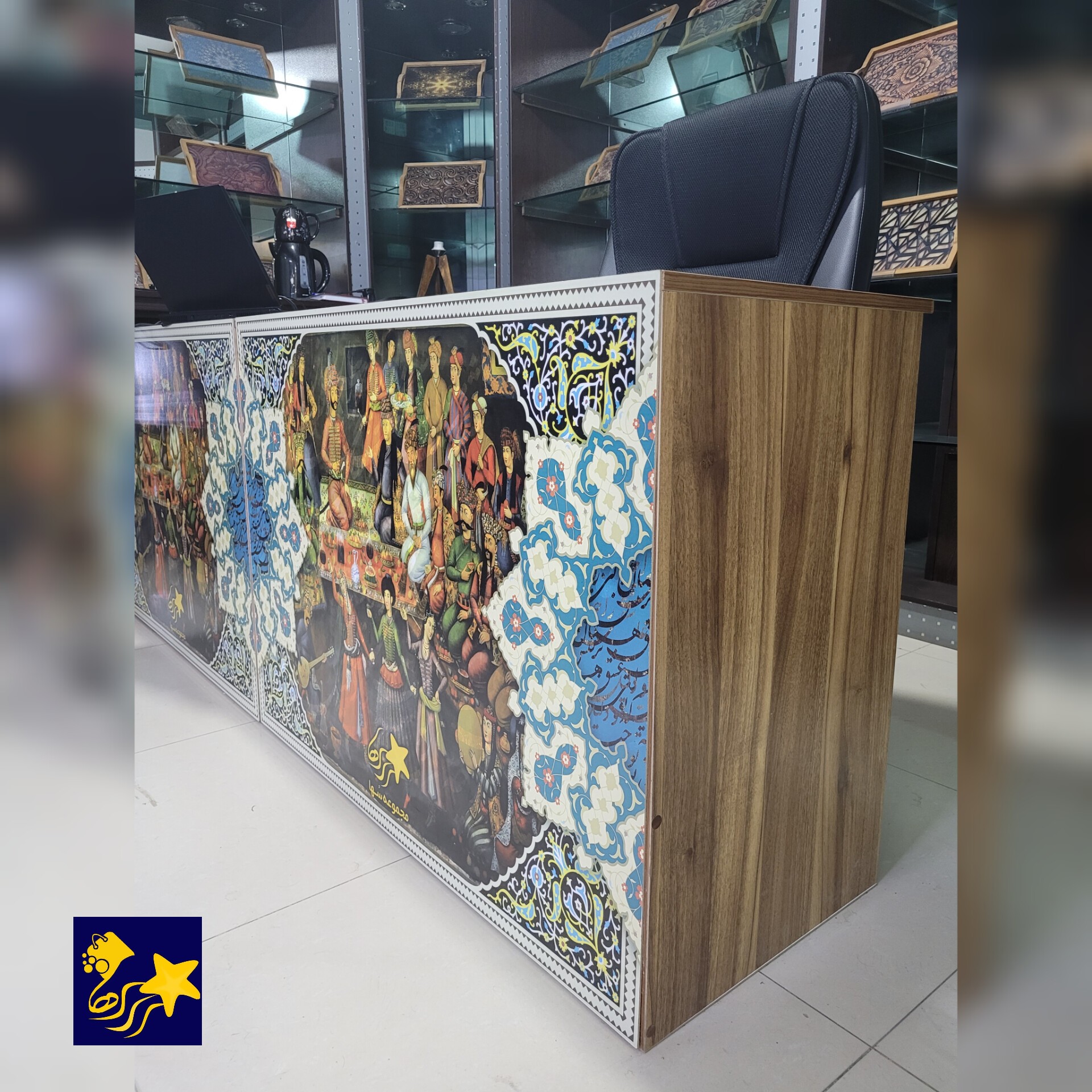 میز تحریر با چاپ طرح سفارشی