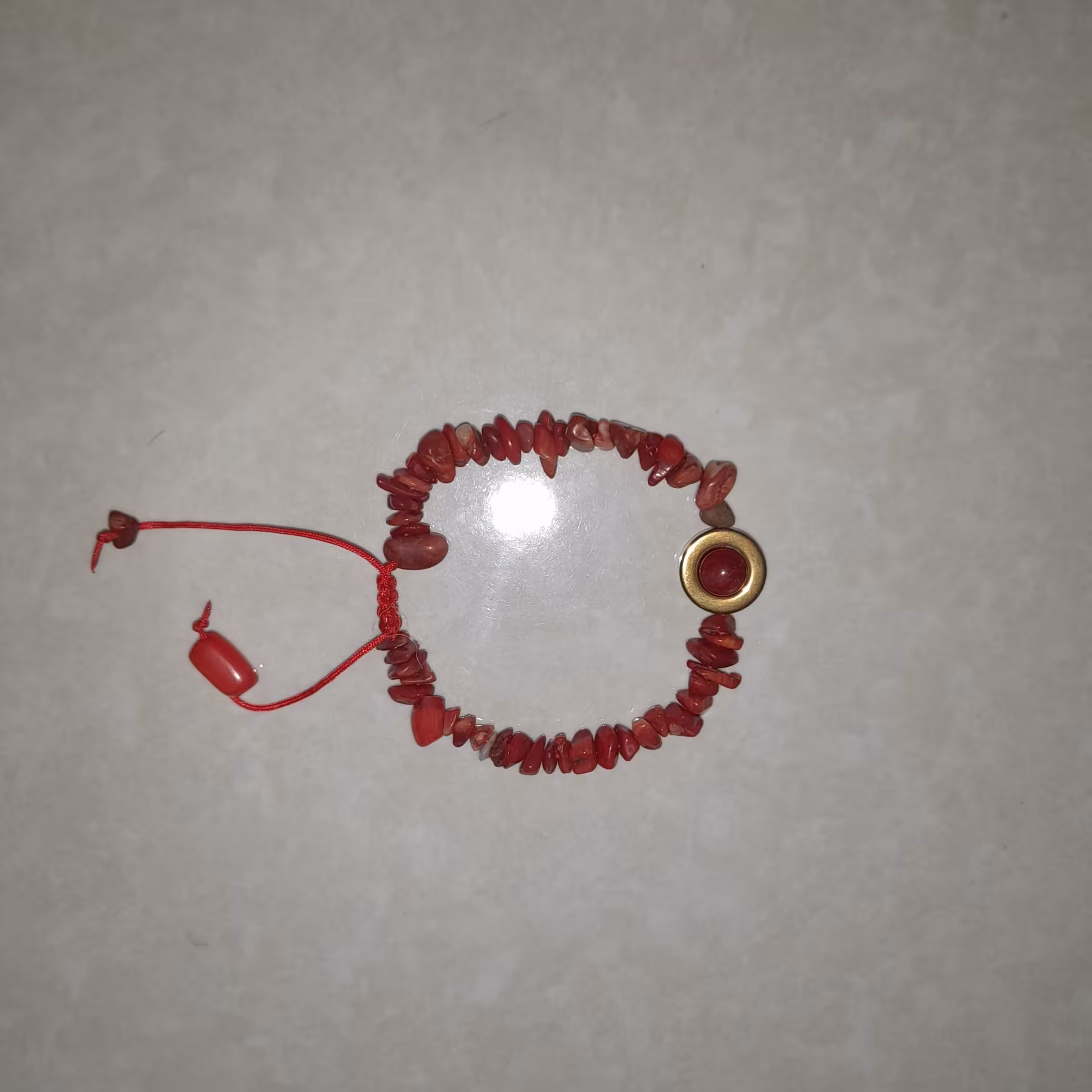 دستبند سنگ مرجان نامنظم اناری شب یلدا