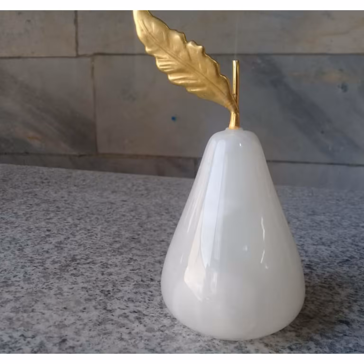 میوه سنگی ( گلابی سنگی ) دکوری تزئینی سنگ مرمر (یک عدد)